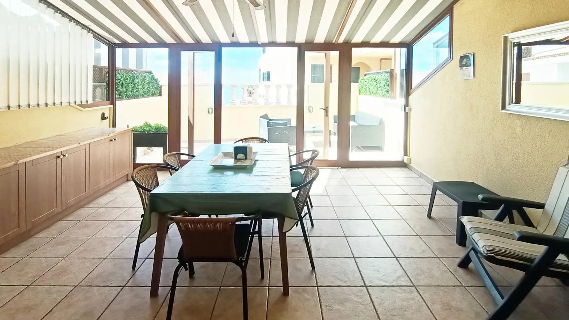 קוסטה דל סילנסיו Los Azahares Apartment 0*, קוסטה דל סילנסיו ספרד